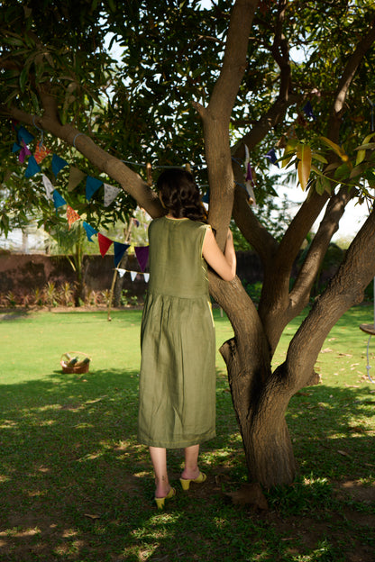 Half Bloomed Dress